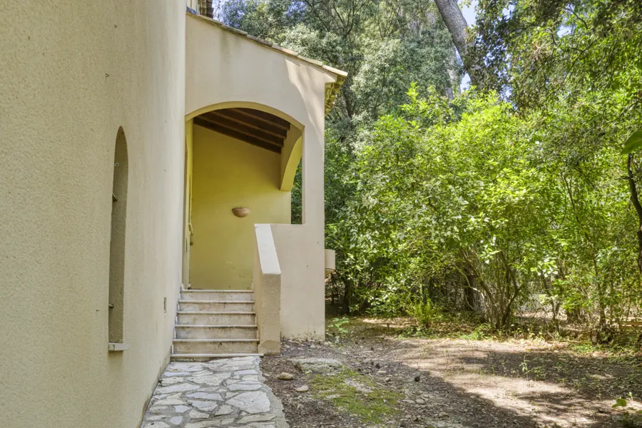 A garden entrance to the house